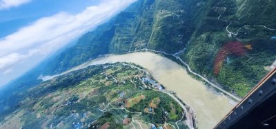 两连飞！｜中航材航空救援直升机才飞郧西景阳 又抵竹山宝丰抢救危重高坠伤患者